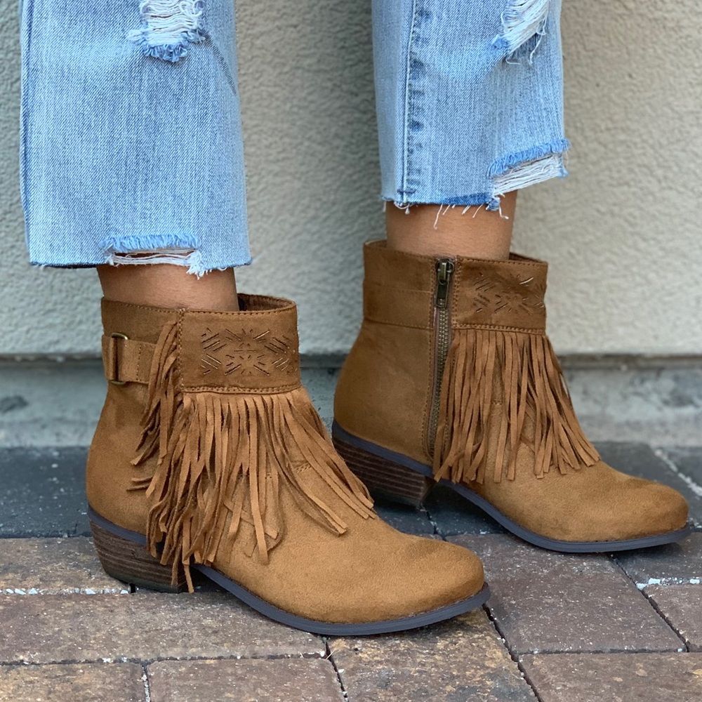 NIB Cognac Fringe Combat Ankle Boots - Picture 3 of 7